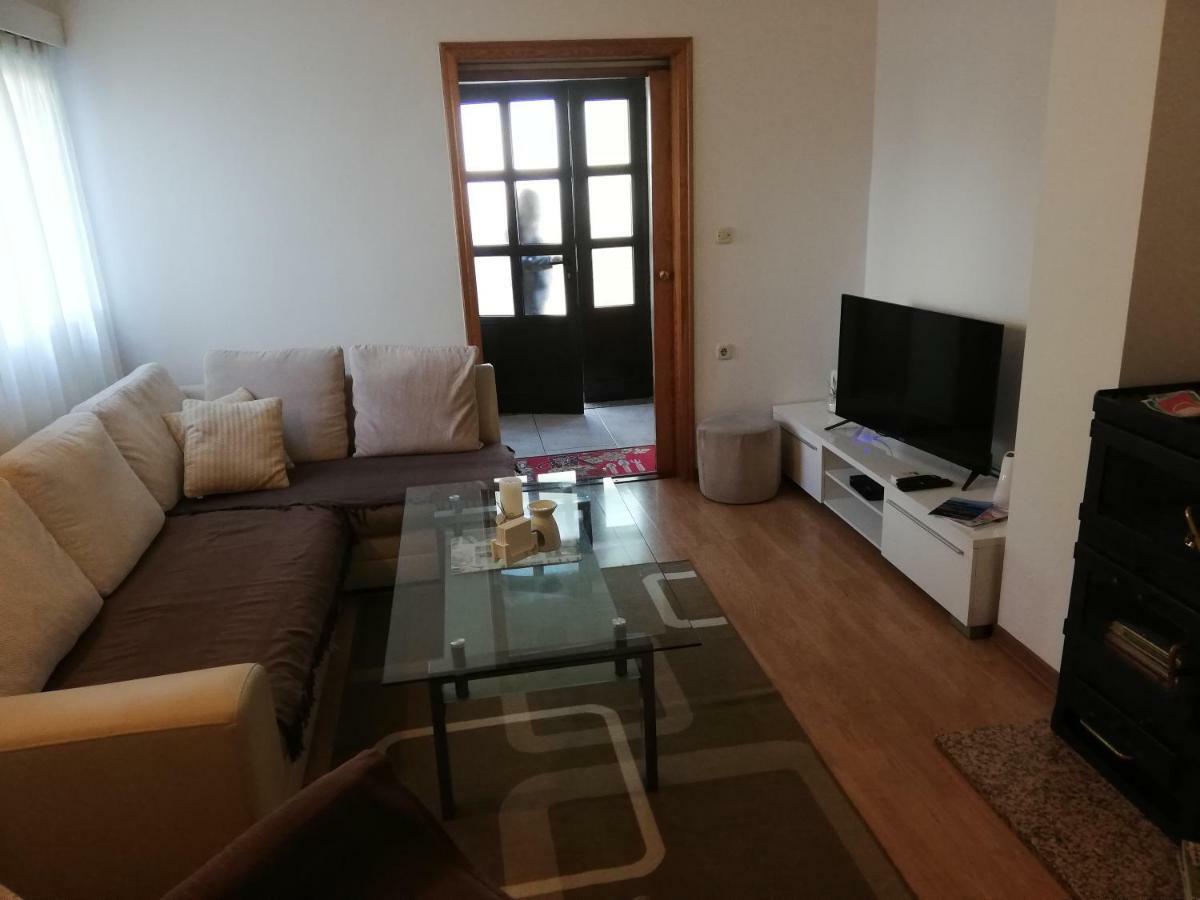 Апартаменти Family Apartman Luka Ровінь Екстер'єр фото